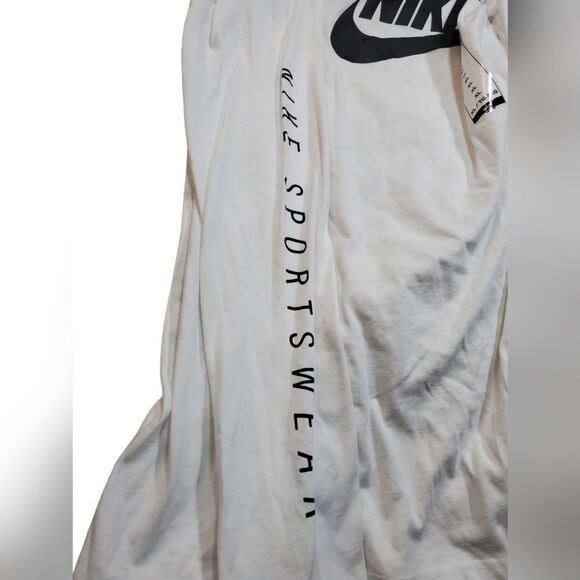 NEW NIKE  long sleeve graphic tee XL - Picture 6 of 7